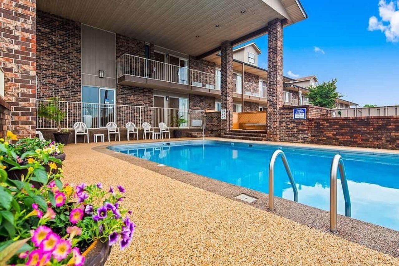 Best Western Sherwood Inn Clarksville Kültér fotó