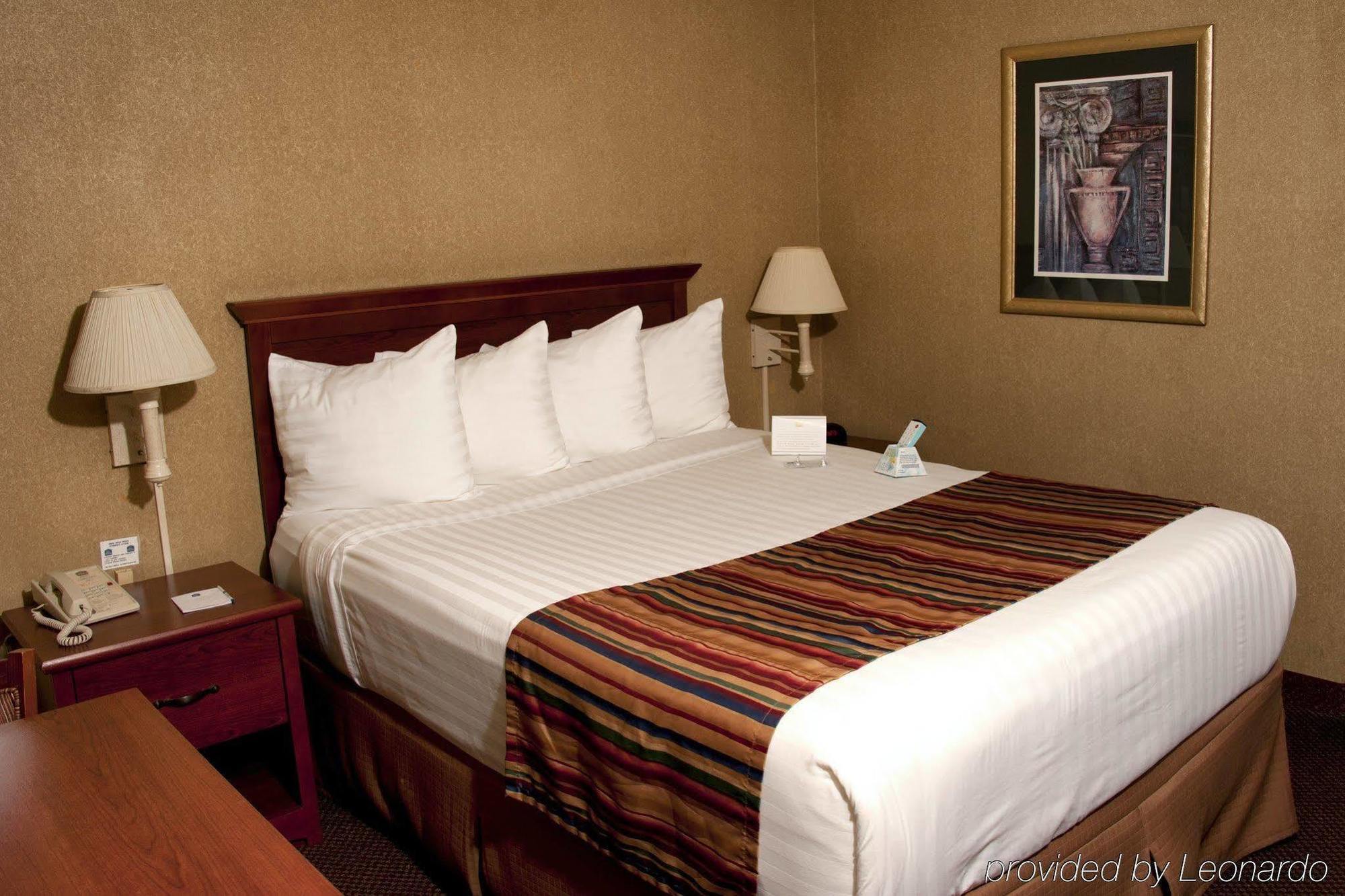 Best Western Sherwood Inn Clarksville Szoba fotó