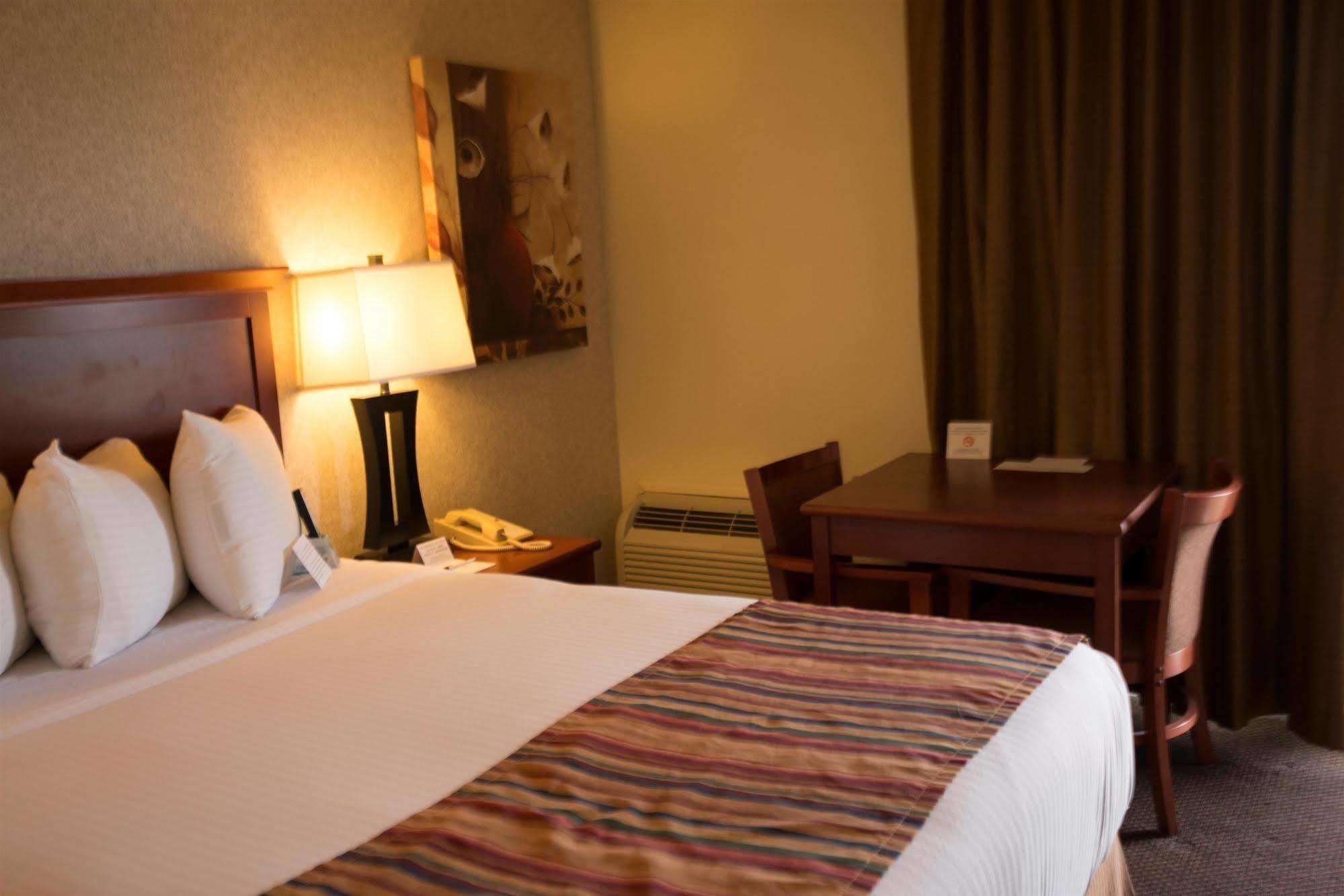 Best Western Sherwood Inn Clarksville Kültér fotó