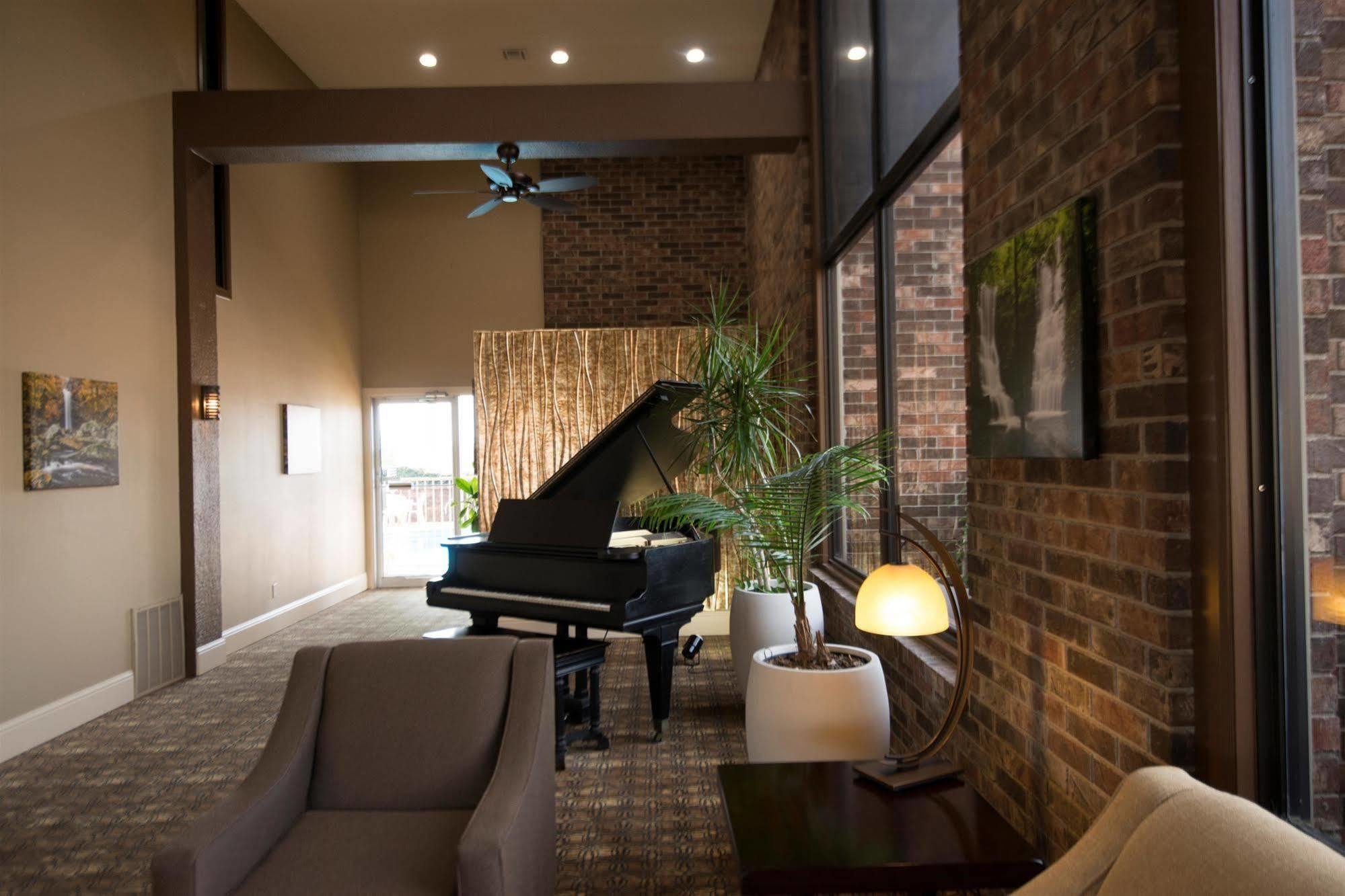 Best Western Sherwood Inn Clarksville Kültér fotó